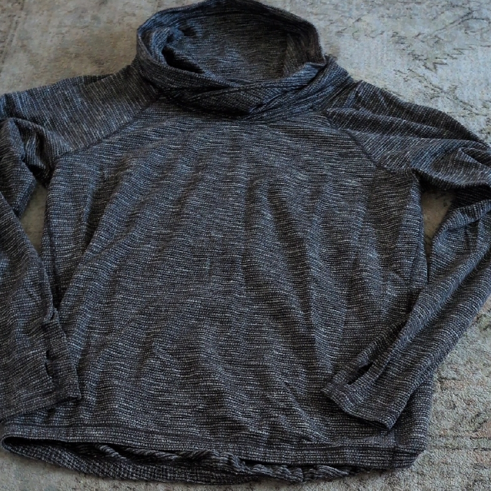 Lululemon Women's Gray Pique Rulu Cowl Neck Size 6/8